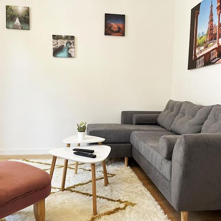 Au Bord De L'Eure - Free Parking Apartman Chartres Kültér fotó