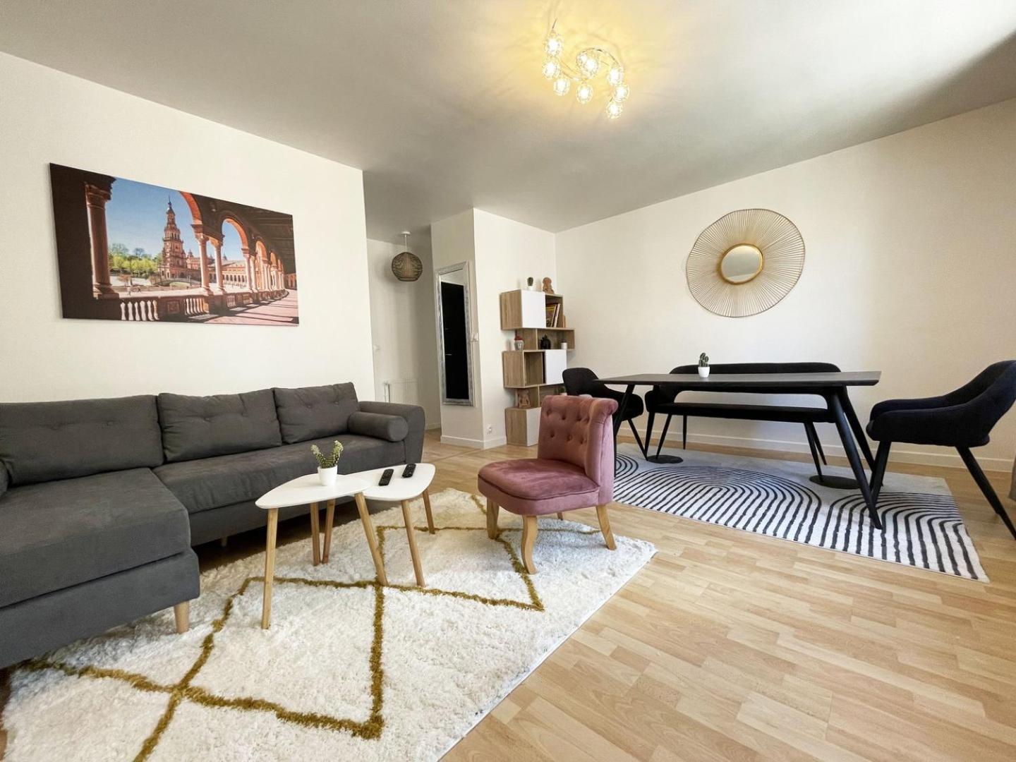 Au Bord De L'Eure - Free Parking Apartman Chartres Kültér fotó